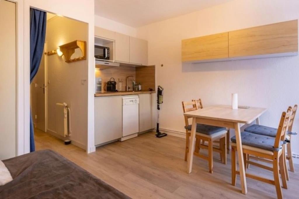 Studio Cabine 86 Cosy Les Angles  Εξωτερικό φωτογραφία